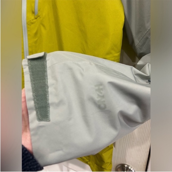 Patagonia Men's XL Insulated Powder Town Jacket Grey Green NWT Ski Snowboard - Picture 4 of 12